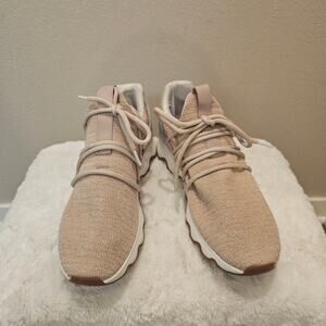 NWOT Women's Sorel Kinetic Sneakers Size 10.5